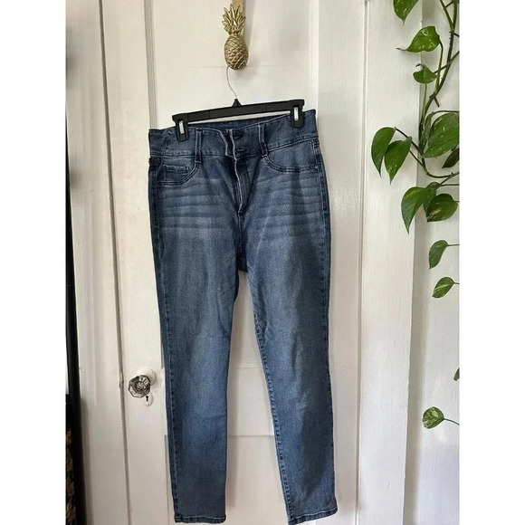 Sound Style Women’s size 12 blue jeans - Picture 1 of 7